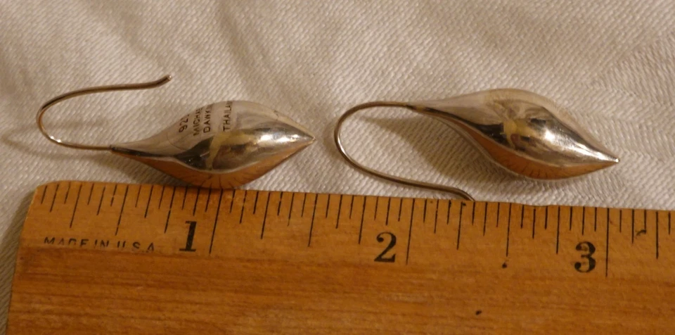 Hermosos Pendientes Modernos de Lágrima Michael Dawkins de Plata de Ley 925 Foto 4 de 4