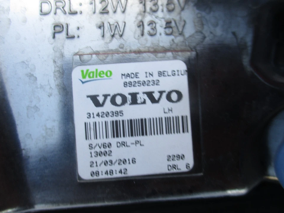 Luz de estacionamiento diurno OEM 2014 2015 2016 2017 VOLVO S60 S 60 DRL lado izquierdo Foto 4 de 4