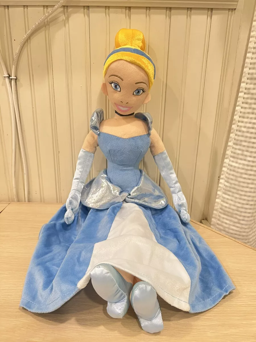 DISNEY CINDERELLA PRINCESS PLUSH 26