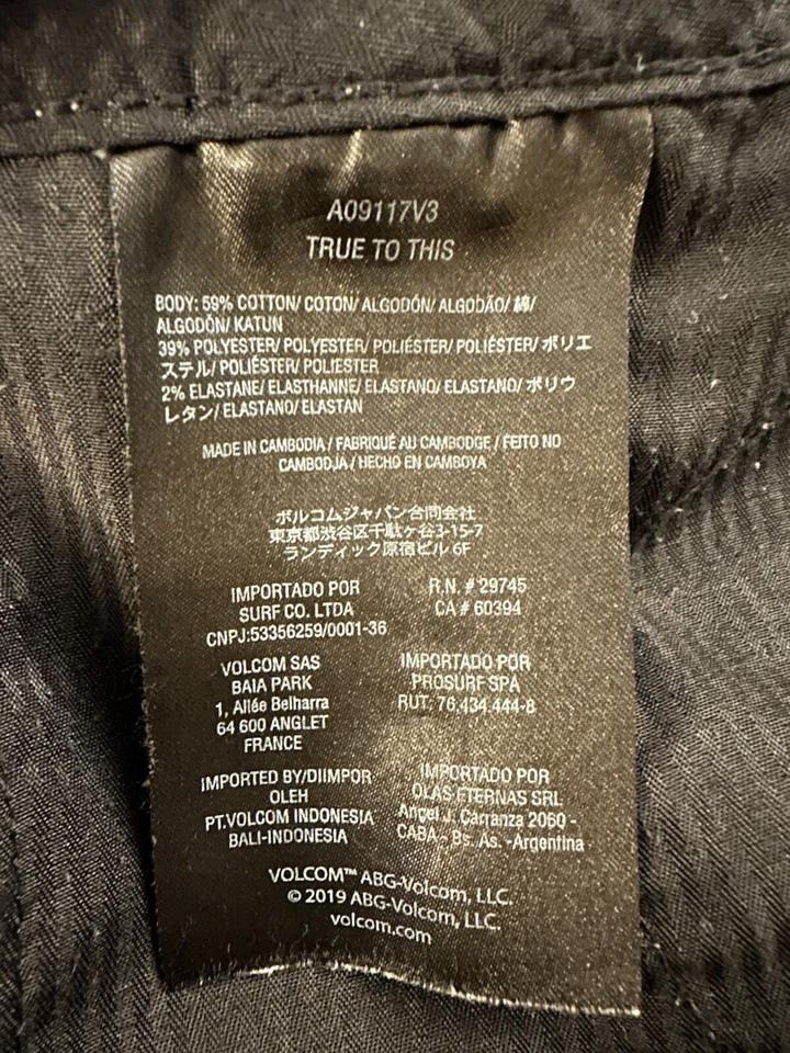 Mens Volcom Shorts Men 30 Gray Flat Front Chino Casual Skate Used - Image 4 of 4