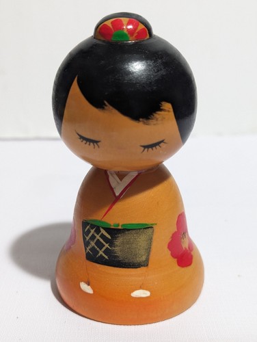 Vintage 4" Japanese Wooden Kokeshi Girl Doll Floral Top Knot JAPAN Hand Painted