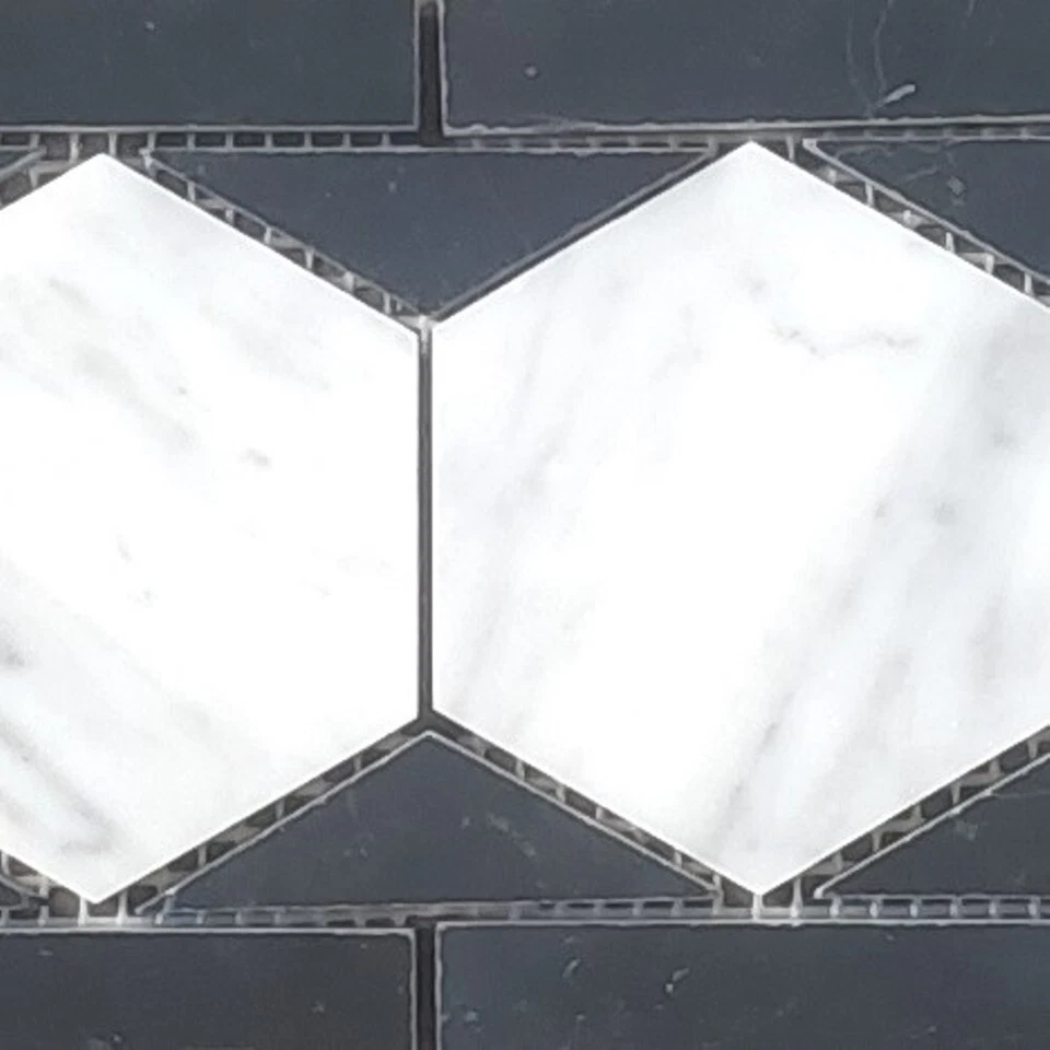 C33B2XH Carrara Mármol Blanco 3 Hexágono Listello Mosaico Borde Azulejo Negro Afilado Foto 4 de 4