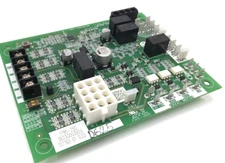 Lennox 1195-250 Furnace Control Circuit Board 107163-01 used #D625