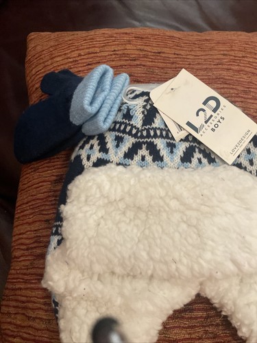 Love2Design Boys Hat And Mittens Set - Picture 3 of 6