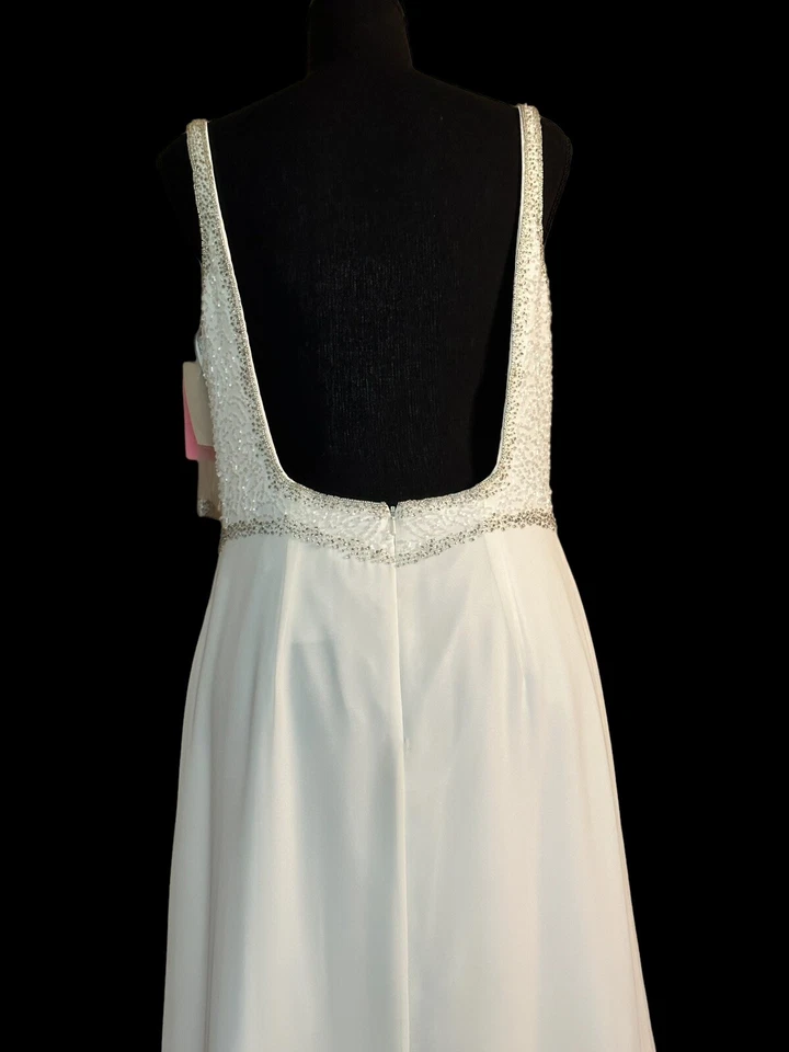 Vestido de novia ~ Vestido cotillón ~ Vestido de novia de playa talla 12 Foto 4 de 4