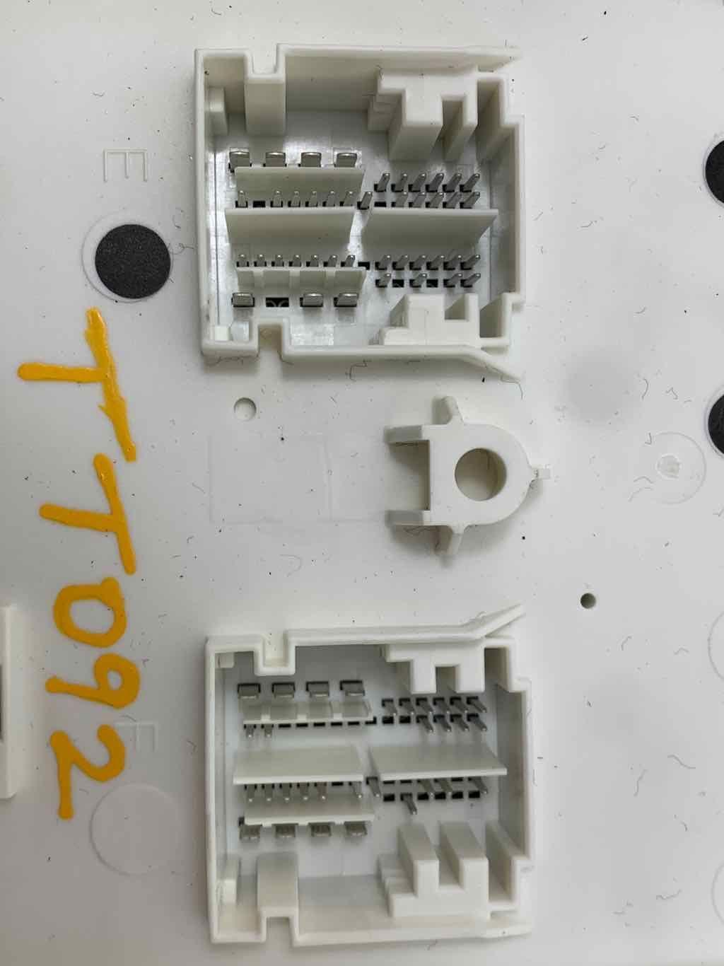 14 MASERATI GHIBLI Chassis Brain Box