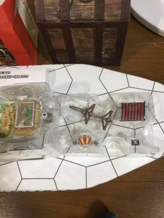 DOCOMO NEC N-02E ONE PIECE LIMITED EDITION ANDROID SMARTPHONE w/Box from Japan - Image 4 of 4