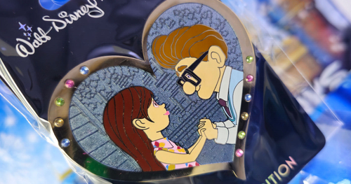 Disney WDI Pin - Valentine's Gem Hearts 2025 Ellie & Carl LE 300 UP - Picture 2 of 2