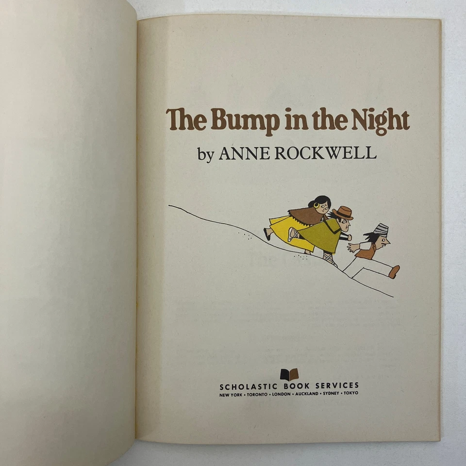 The Bump in the Night Anne Rockwell Kids Picture Book Halloween Scholastic VTG - Image 3 of 4