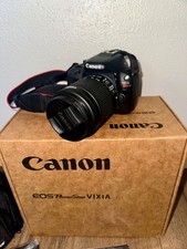 Canon EOS Rebel SL1 DSLR w/ 18-55mm Lens, Case, Charger, Batteries  Extras