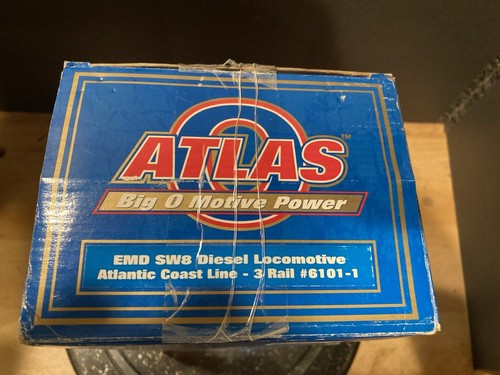Atlas O 6101-1 3-Rail Conventional Atlantic Coast Line SW8 - Tested & Runs! - Picture 16 of 17