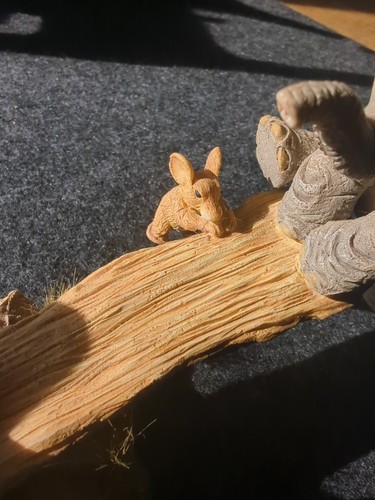 Tuskers Henry And Henrietta On The Up - Small Repair - Picture 4 of 6