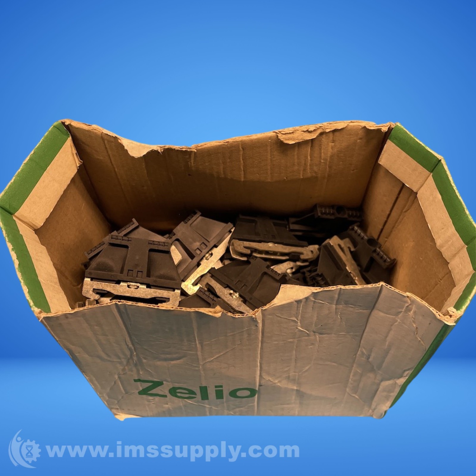 Schneider Electric AB1 AB8M35 Box of 100 End Clamps 5551