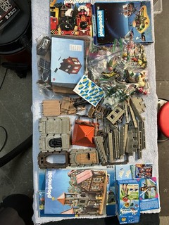 Playmobil Medieval Castle 1984 Prison Tower 3445 Tutor House Parts Lot Train