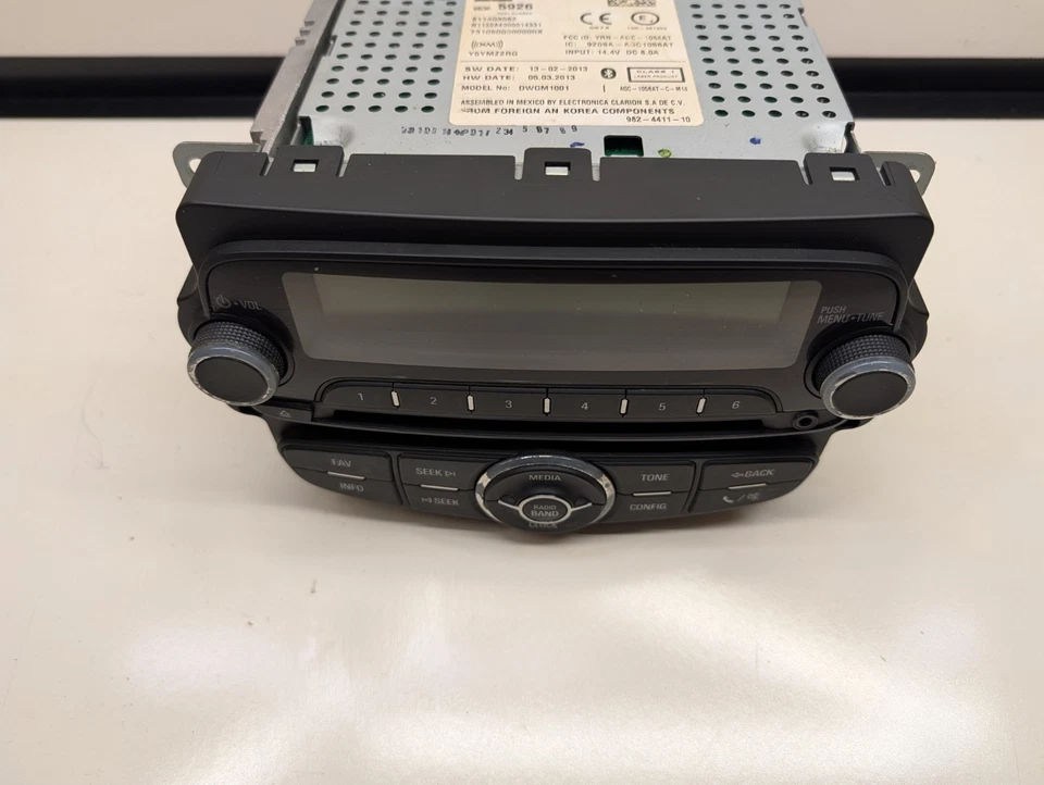 2014 CHEVROLET SONIC Radio Stereo AM FM Receiver MP3 CD Payer 811403062 OEM - Изображение 3 из 4