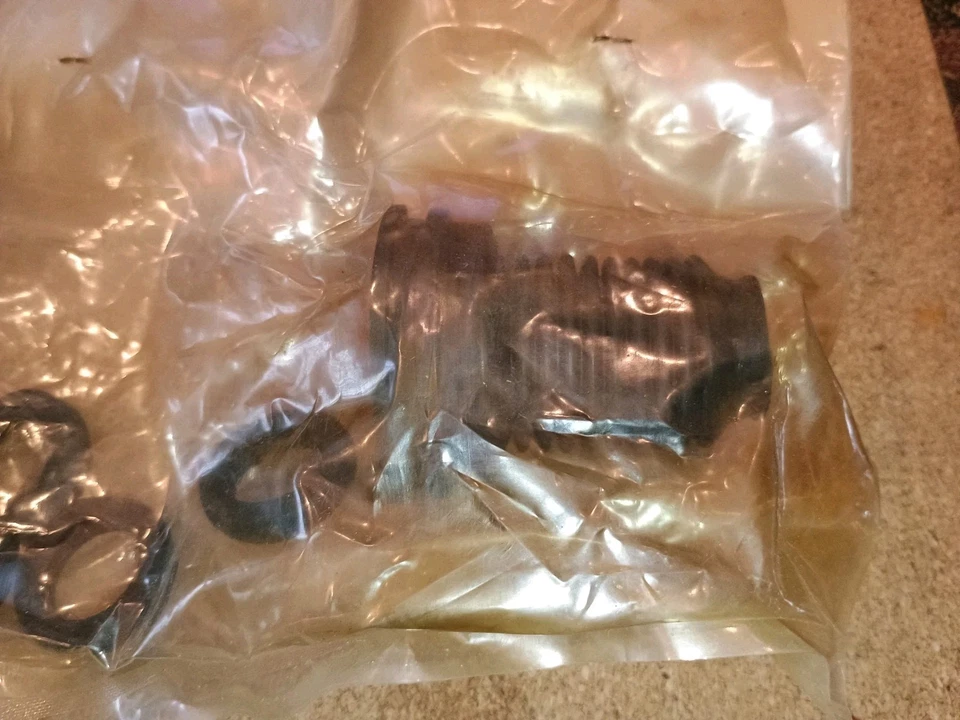 NEW 22mm DBA BENDIX MASTER CYLINDER REPAIR KIT - 1407253 - Image 4 of 4