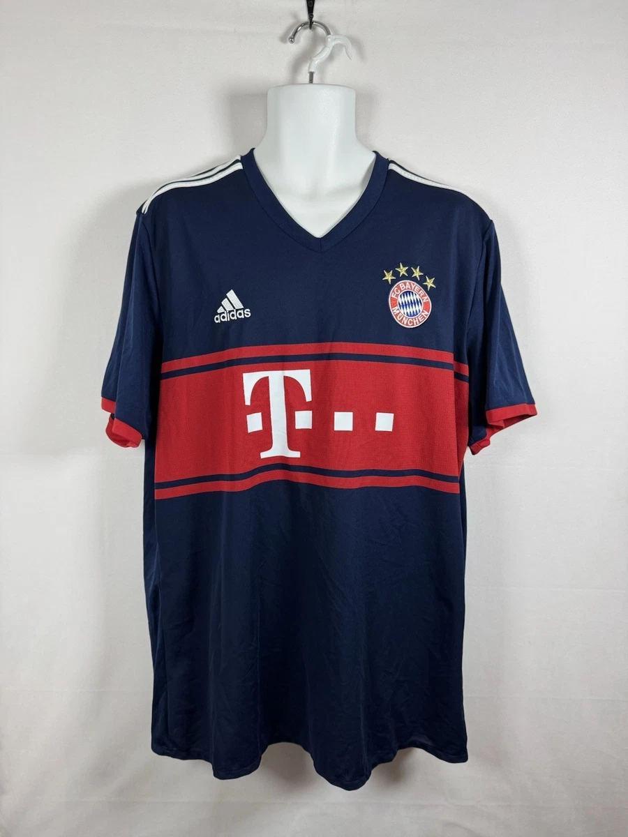 adidas Bayern Munich Size 2XL International Club Soccer Fan