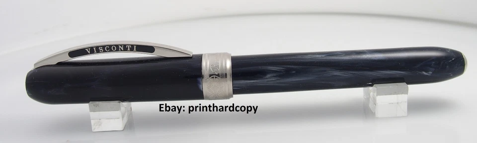 NOVA CANETA TINTEIRO VISCONTI REMBRANDT PRETA COM ACABAMENTO PALÁDIO - Imagem 3 de 4