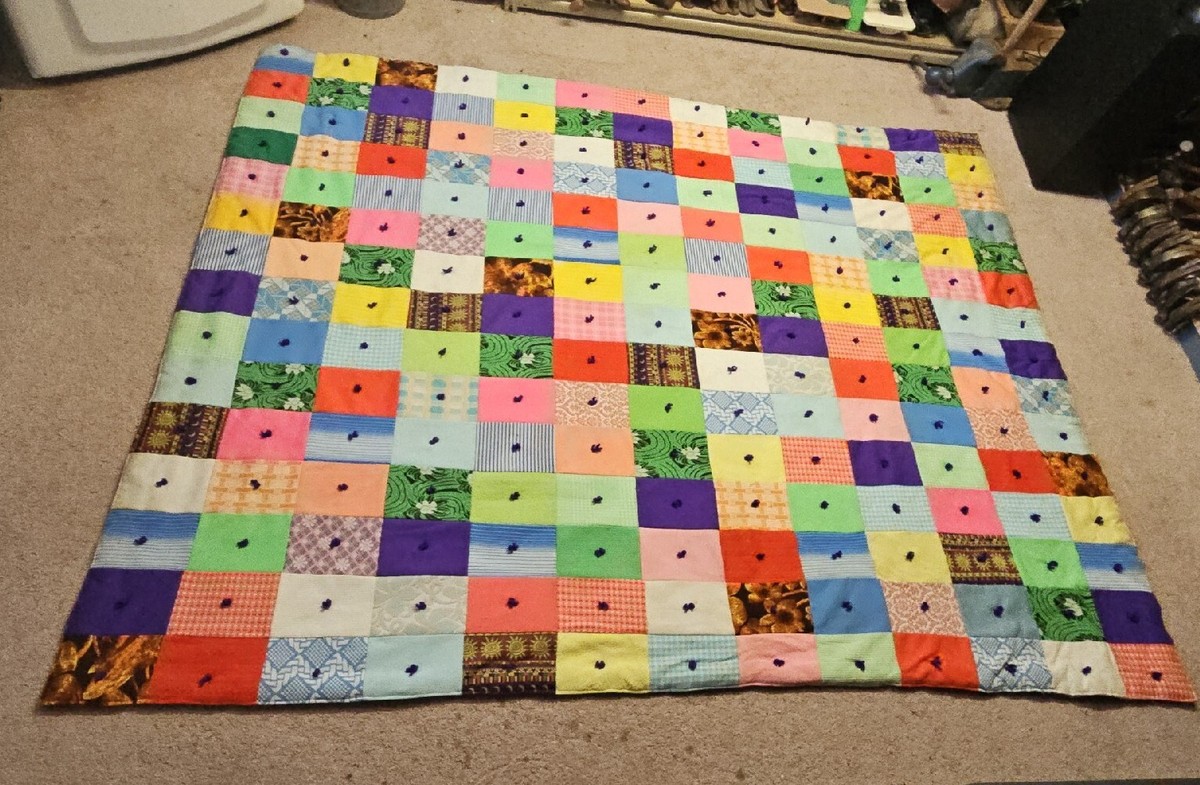 Vintage 70s Fabric Patchwork Quilt Hand Knotted 86x66 Heavy Duty - Main Image