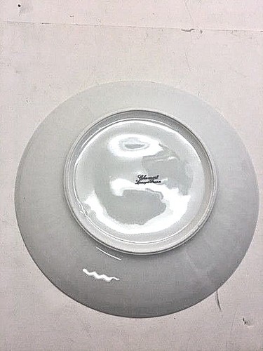 LIMOGES FRANCE CHAMART 7 1/4" Salad Plate w/GOLD TRIM/SCALLOP EMBOSSED - Picture 3 of 4