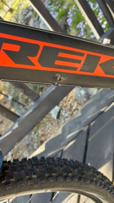 TREK 4300 Mountain Bike 18