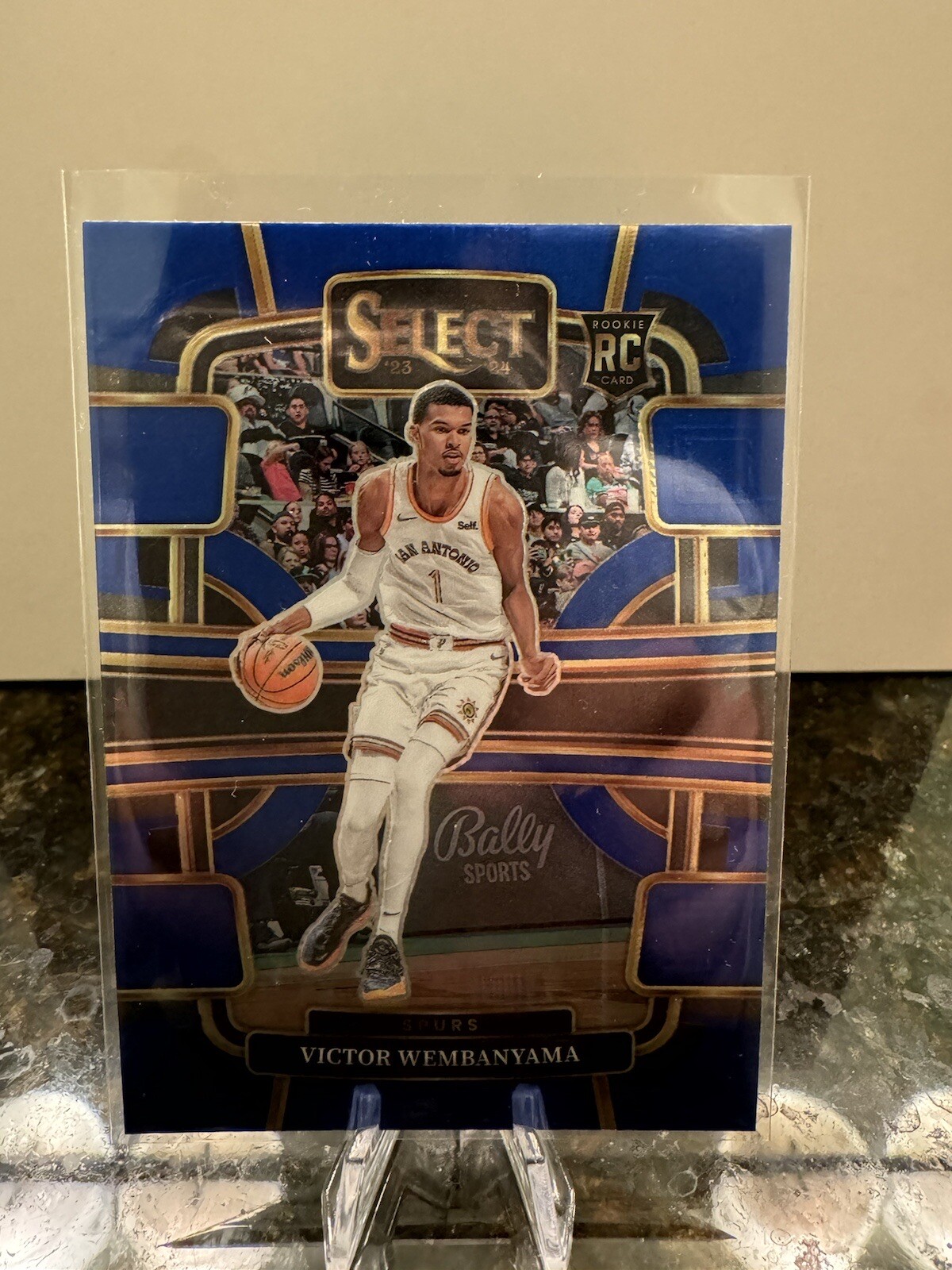 2023-24 NBA Select Victor Wembanyama Silver Concourse Retail Rookie Card