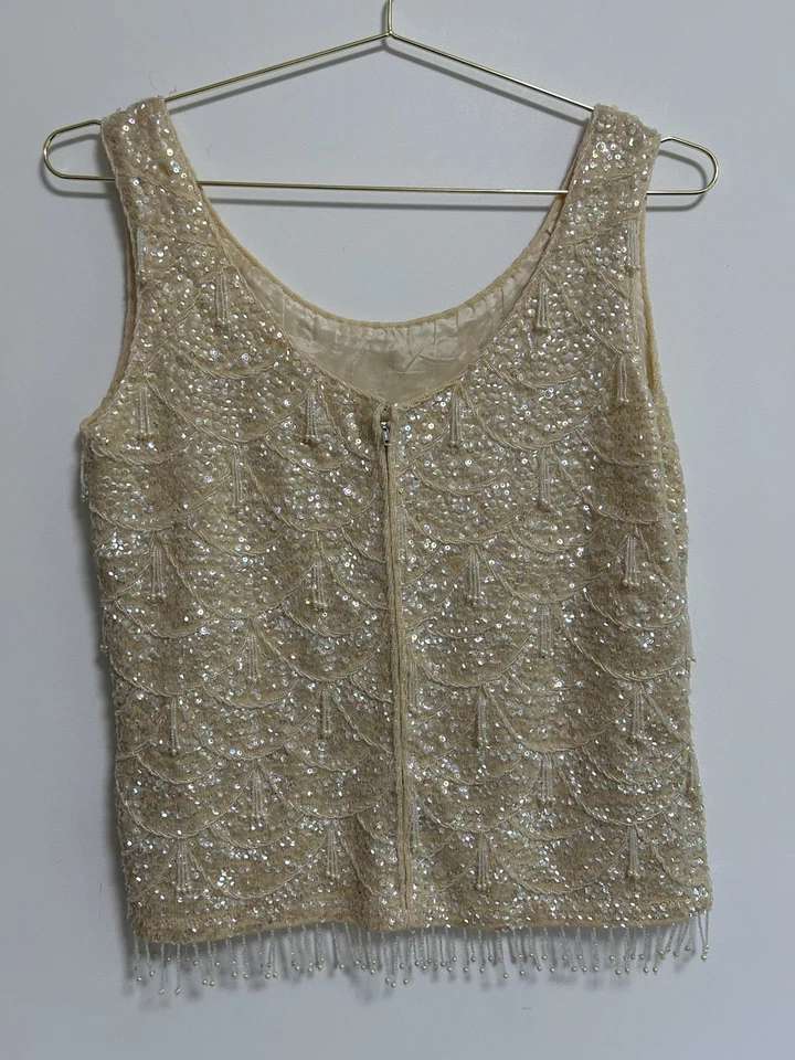 vintage 50s 60s Handmade BEAUTIFUL Ivory wool Beaded Sequin Top sz Medium - Image 4 of 4