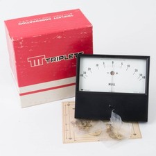 New in Box Triplett 420-GL Volt Meter 40/40 DC UA 52-6111 New Old Stock