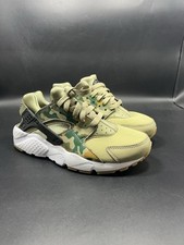 Nike Youth 7 Air Huarache Run Camo Sneakers Green Casual AQ9052-200 Sz 5Y/6.5W