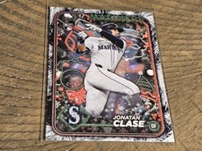 2024 Topps Holiday #H14 Jonatan Clase RC Holiday Tree Nmmt