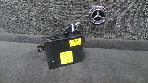 C13-32 *  Mercedes-Benz W220 S-Klasse Leuchtweitenregulierung   2208203026