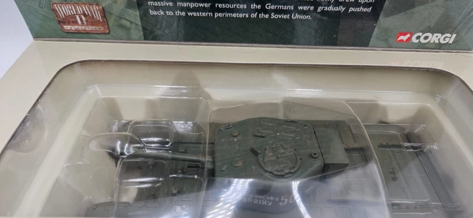 Corgi CC60102 Churchill Mk1V 5th Guard Tank Army, Soviet Army Lease 1:50 Scale.  - Image 4 of 4