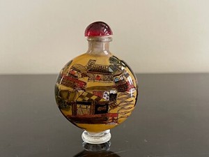 Adorable Chinese 2 3/4" Footed Inside Painted Glass Bottle