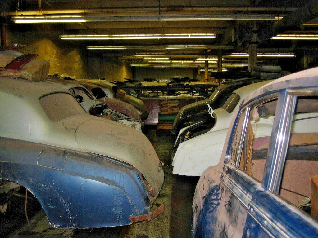 ROLLS ROYCE CLOUD II BENTLEY S3, SWITCH. THE WORLDS LARGEST USED PARTS INVENTORY