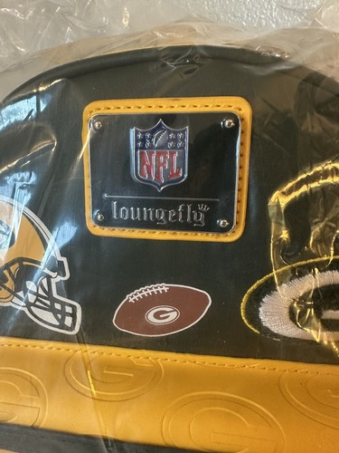 Loungefly NFL Green Bay Packers Patch Icons Backpack - BRAND NEW w/ tags - Picture 4 of 14