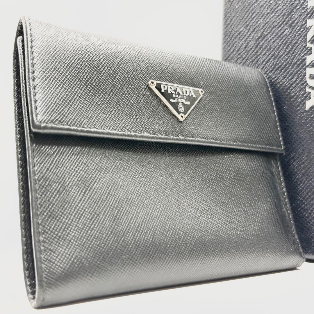 Prada Black Saffiano Leather Trifold Wallet with Triangle Logo Authentic Pre-Owned