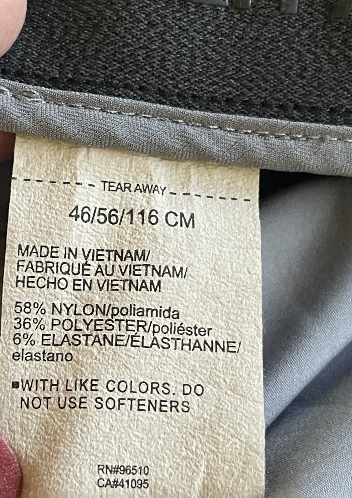 Under Armor Men’s Showdown Performance Stretch Go… - image 11