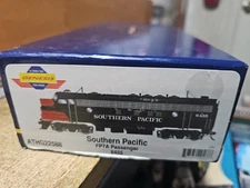 ATHEARN ATHG 22588 FP7A PASSENGER SOUTHERN PACIFIC ROAD NUMBER SP 6455