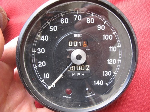 vintage Jaguar Dashboard Gauges Tachometer 140MPH Speedometer SMITHS XKE S-type - Picture 6 of 16