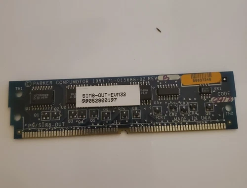 Parker 71-015688-02 (SIM8-OUT-EVM32) Output Module Board