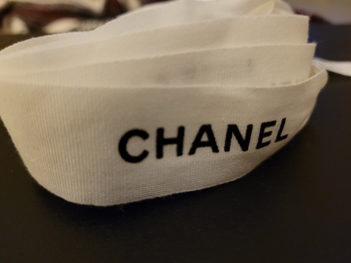 Chanel Black White Ribbon 110 Inch Luxury Gift Wrap Hair Tie 