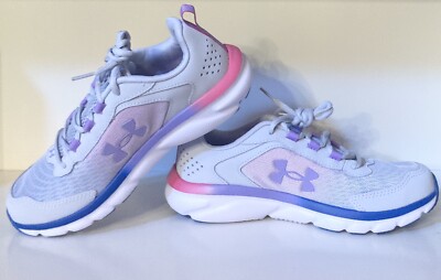Under Armour UA GGS Assert 9  Sneaker Running Shoes, Grey/White/Pink, size 6