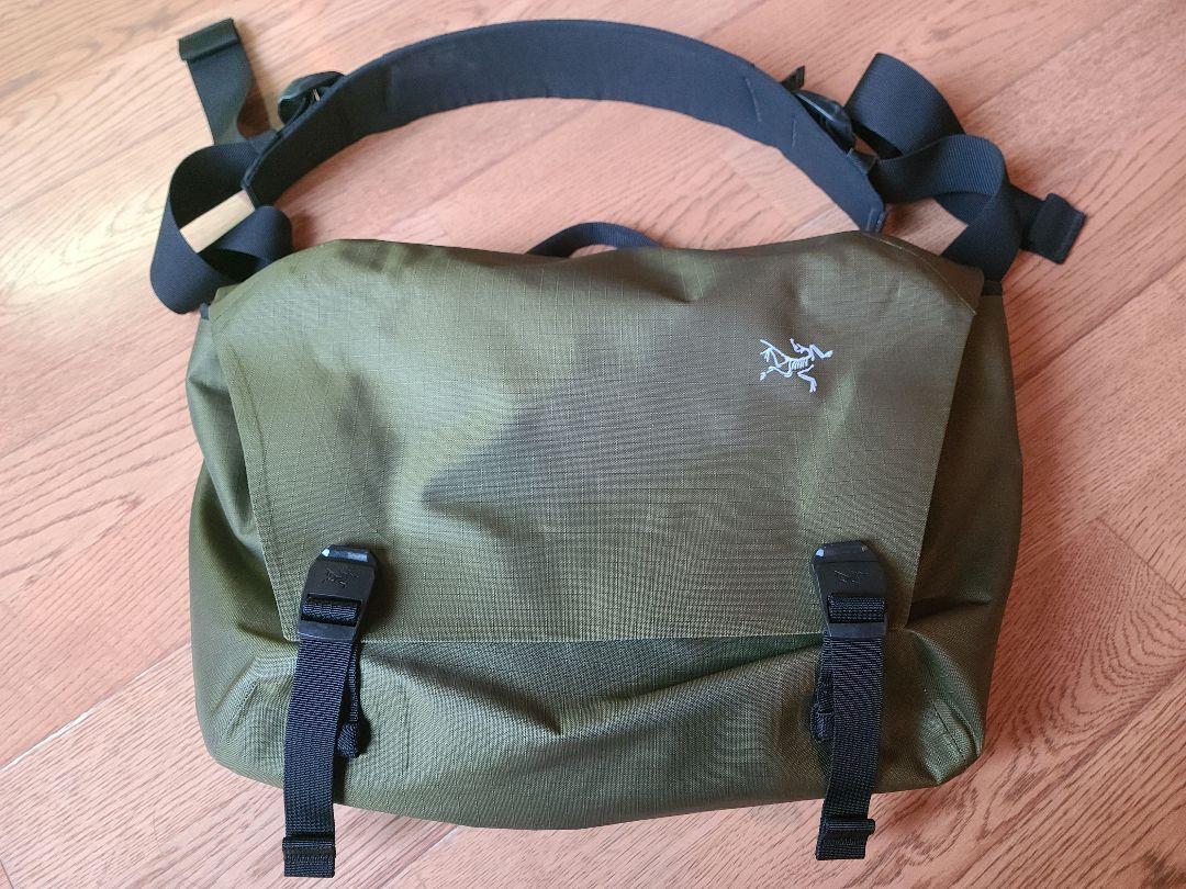 Arc'Teryx Men Bag Granville 10 Courier Bag Khaki Limited Arc'Teryx Men Bag Granville 10 Courier Bag Khaki Limited