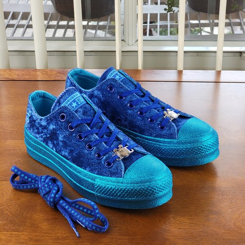 Converse x Miley Cyrus CTAS Platform Ox Velvet 563721C Gnarly Blue Sz 6 Women's