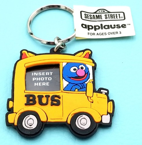 ELMO, COOKIE MONSTER, GROVER Muppets Sesame Street Photo Frame Keychain - Picture 13 of 19