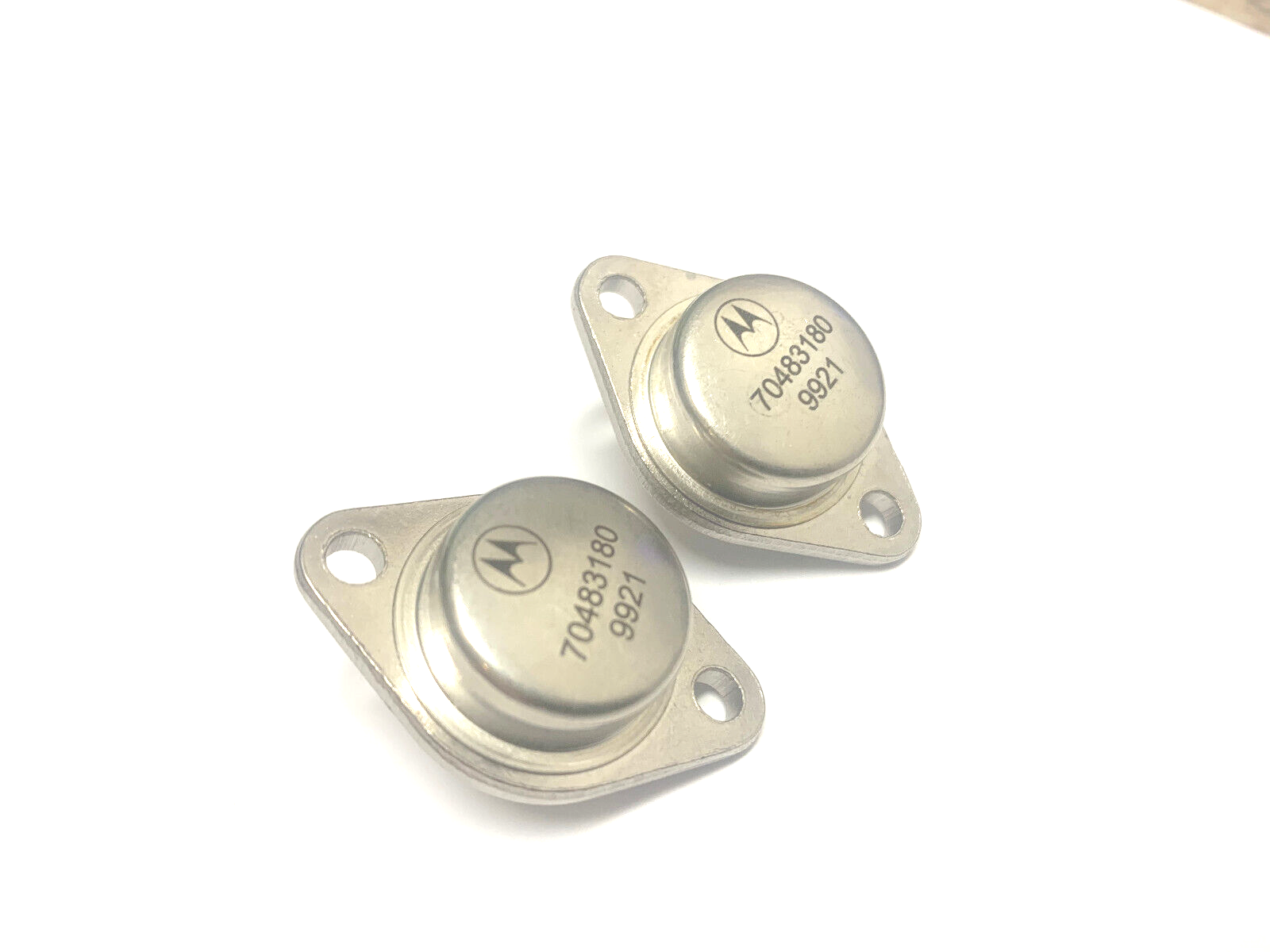 Lot De 10 Transistors Motorola D'origine - Référence 70483180 - Composants électroniques De Récupération