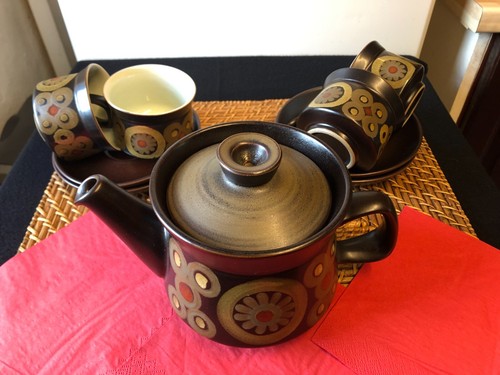 Denby Arabesque Teapot/4 Cups & Saucers Vintage Stone Ware Mint Condition - Picture 2 of 6