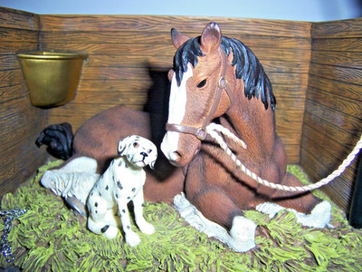 Anheuser-Busch Clydesdale Pals Horse Dalmatian Figurine EUC 1997