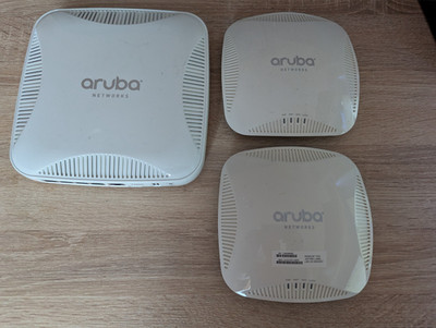 SET: HPE Aruba 7005 WLAN Mobility Branch Controller inkl 2xAP205 + 2xAP Lizenzen