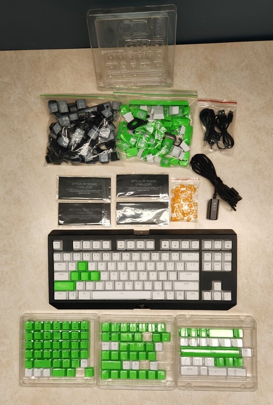 Razer BlackWidow TE Chroma V2 Wired Keyboard Black RZ03-0170 UPGRADE ACCESSORIES